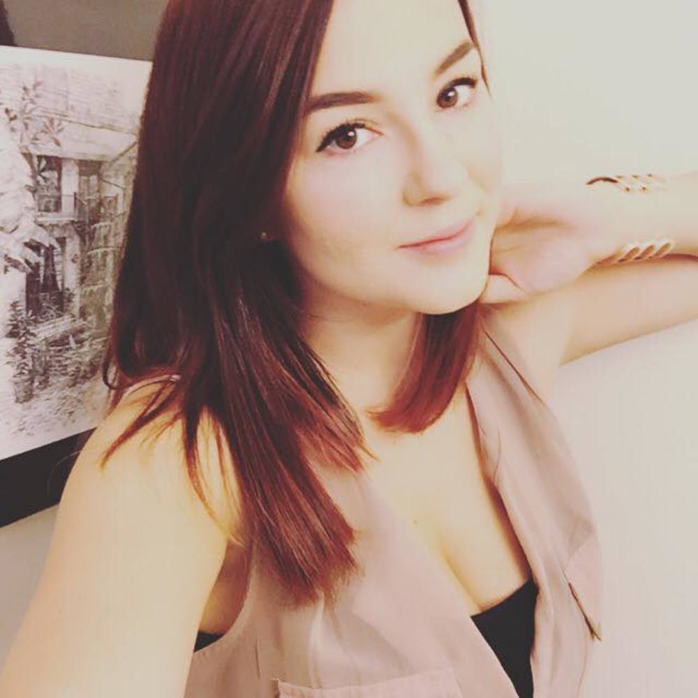 Meet your Posher, Arielle